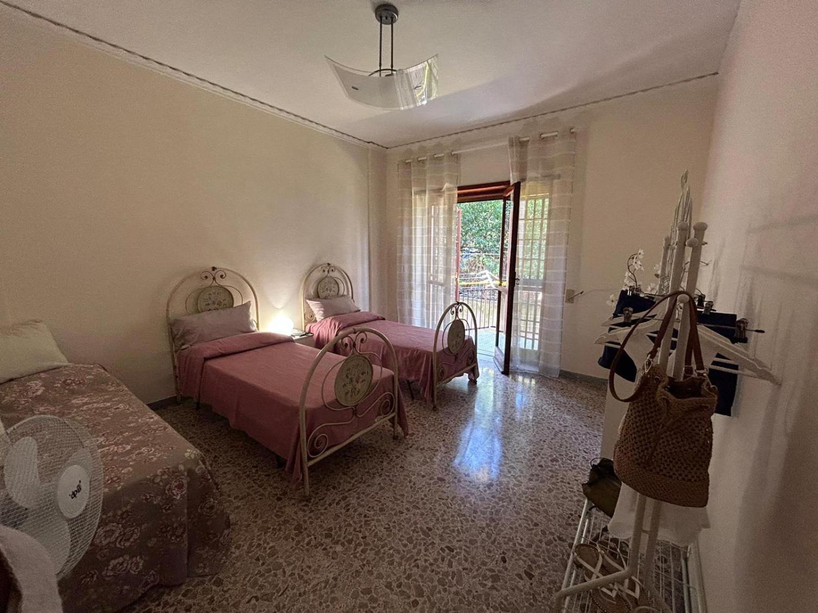 Apartamento Laura Domus Portici Exterior foto